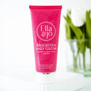 Ella & Jo Brighten Glow Hydrating Exfoliating Cleanser 100ml - O'Sullivans Pharmacy - Skincare - 5392000189386